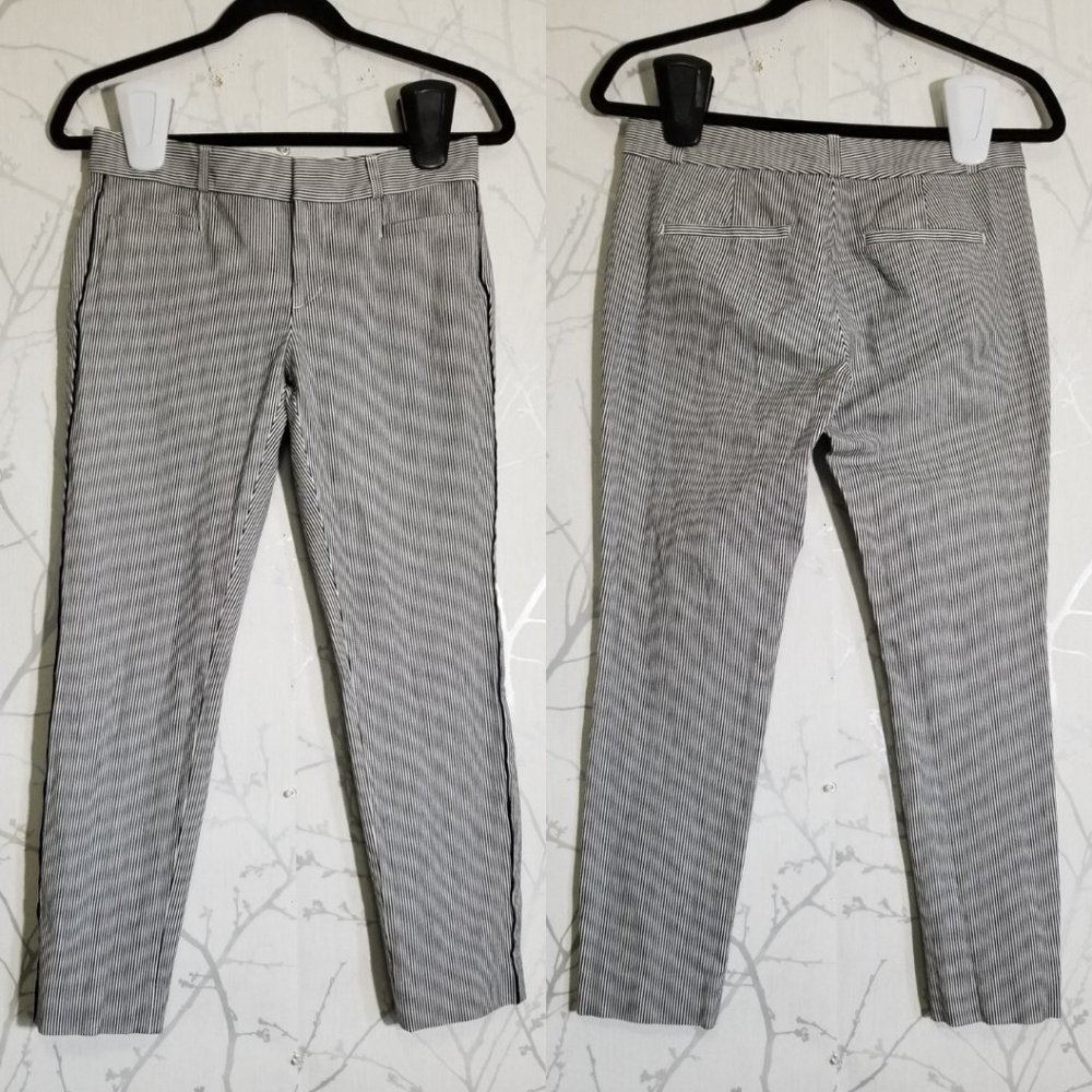 Banana Republic White Pinstripe Mid Rise Sloan Fit Pants